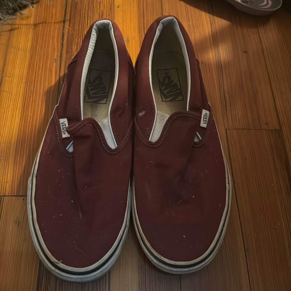 Vans slip on